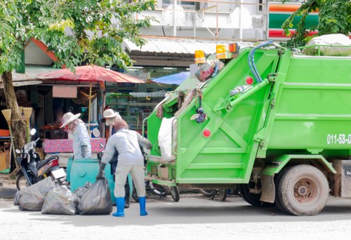 Choosing the right grab lorry for your needs