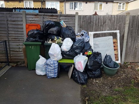 Erith Skip Hire services in action